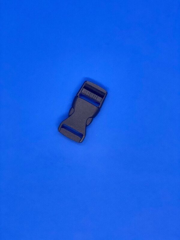 broche-samsonite-rotated-1.jpg